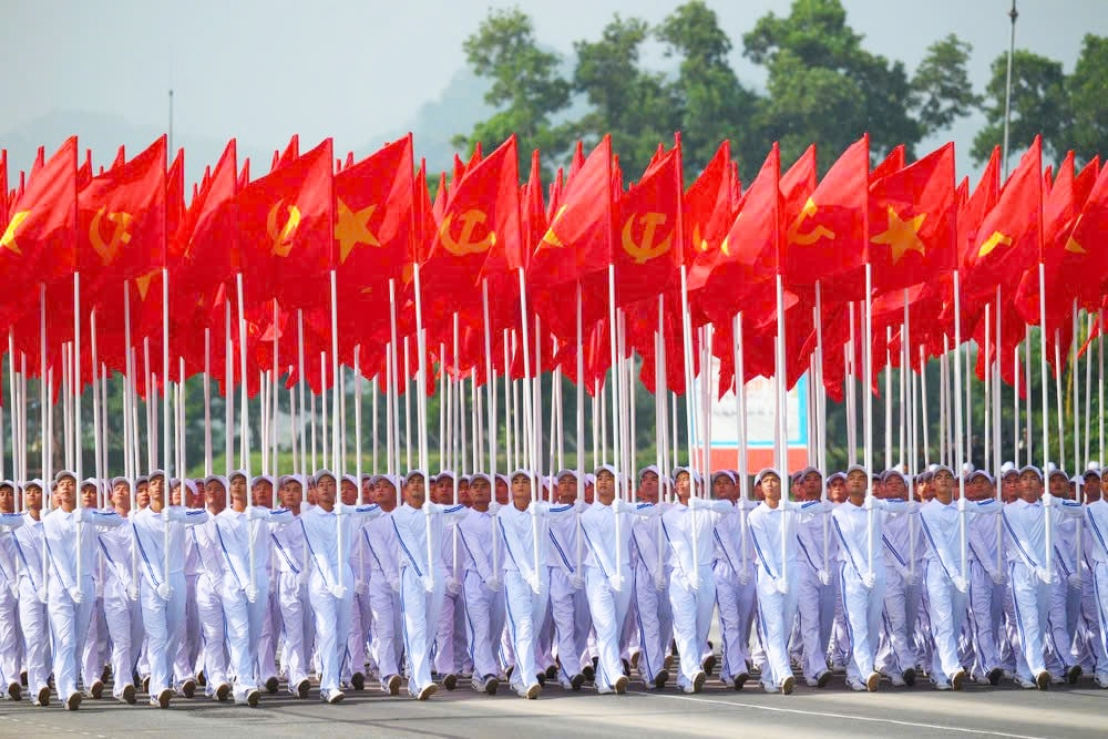 Khối cờ Đảng và cờ Tổ quốc